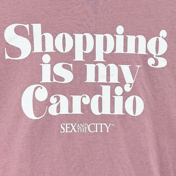 NWT Pink SHOPPING IS MY CARDIO Cropped Tee Size Large - Picture 4 of 6